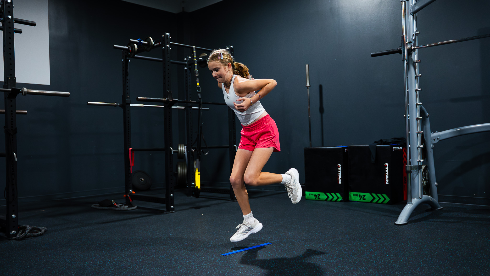 Plyometric movements (lateral hop) Plyometric movements (lateral hop)